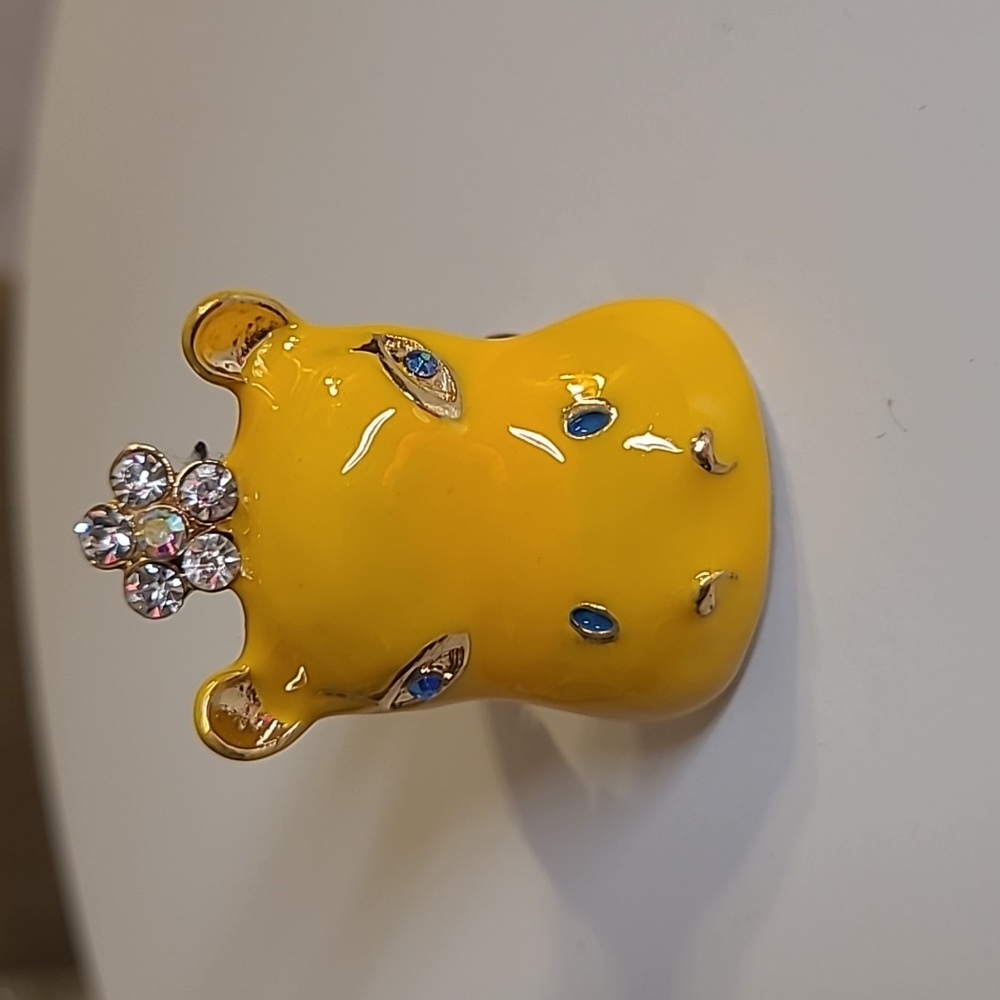 Yellow Hippo Ring with Crystal Accents